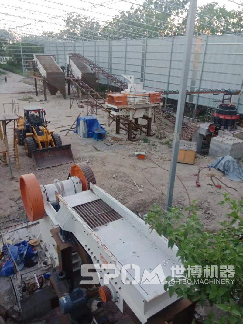 石子加工設備 現(xiàn)場圖